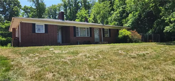 1475 Draco Road, Lenoir, NC 28645