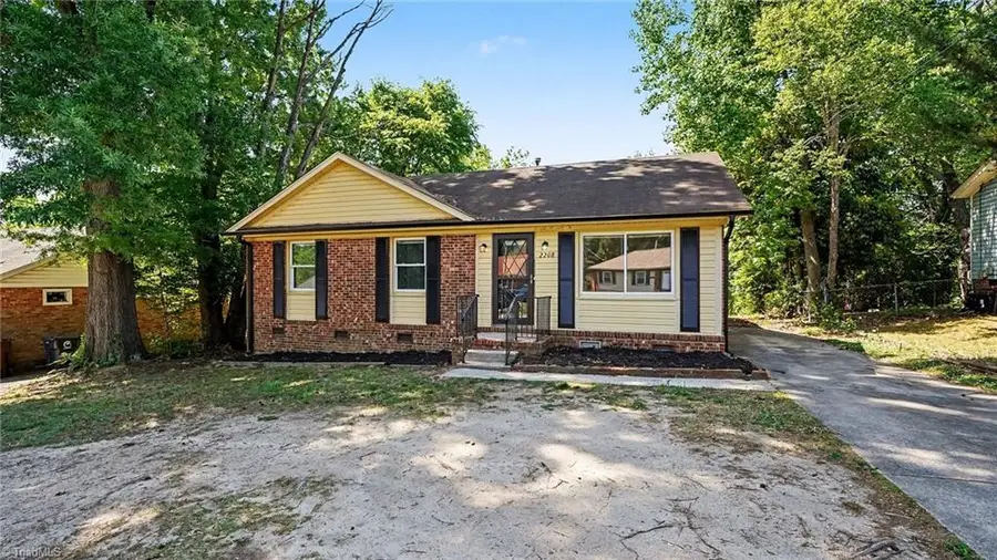 2208 Textile Drive, Greensboro, NC 27405 - #2