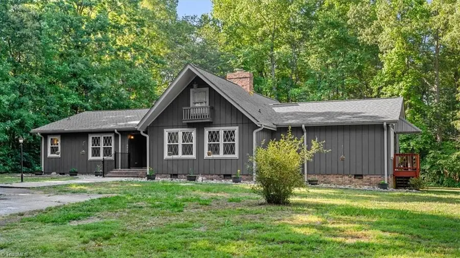 6401 Staffordshire Drive, Archdale, NC 27263 - #2