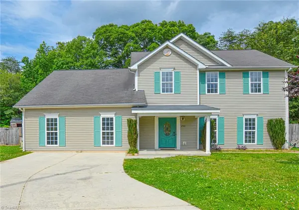 2914 Chestnut Heights Road, Winston-Salem, NC 27107