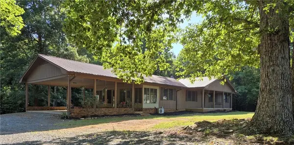 390 Low Water Bridge Road, Troy, NC 27371