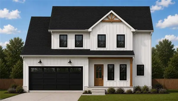 4728 Spitfire Lane, Winston-Salem, NC 27103