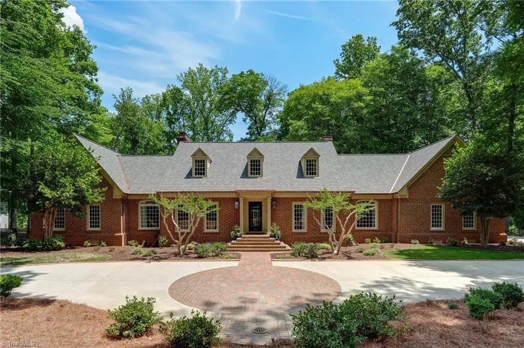 2706 Lake Forest Drive, Greensboro, NC 27408 - #1