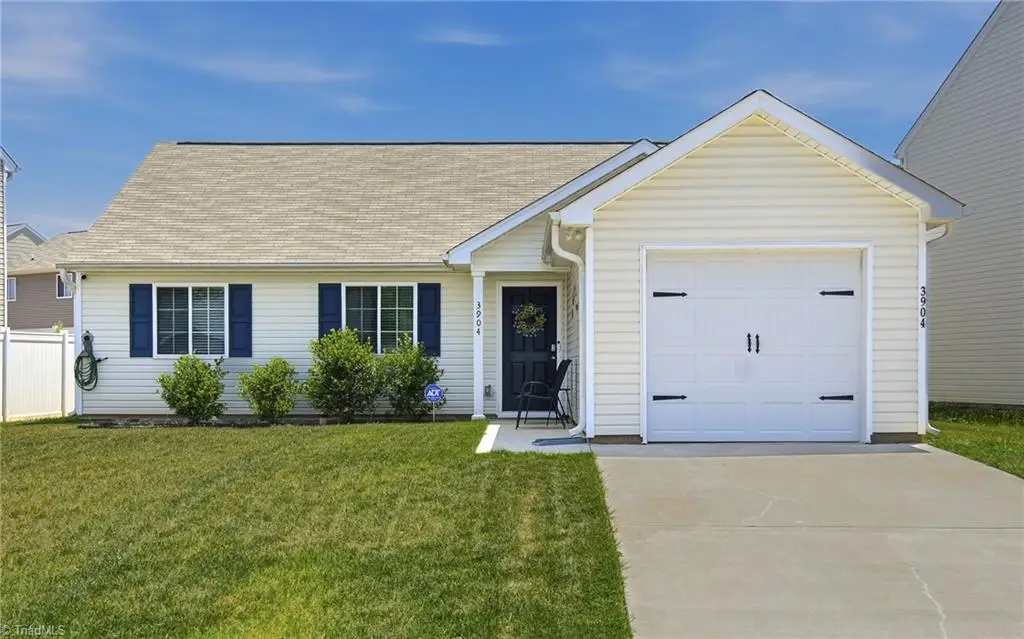 3904 Bissett Way, Greensboro, NC 27405 - #1