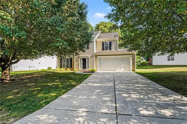 3368 Cherrybrook Drive, Jamestown, NC 27282