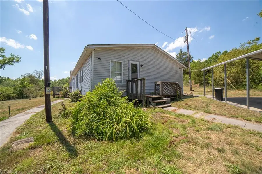 6439 Wilkes Yadkin Road, Ronda, NC 28670 - #3