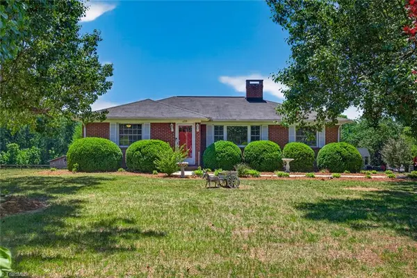699 John Young Road, Lexington, NC 27292