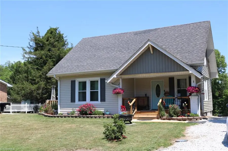 185 Southview Street, Mount Airy, NC 27030 - #2