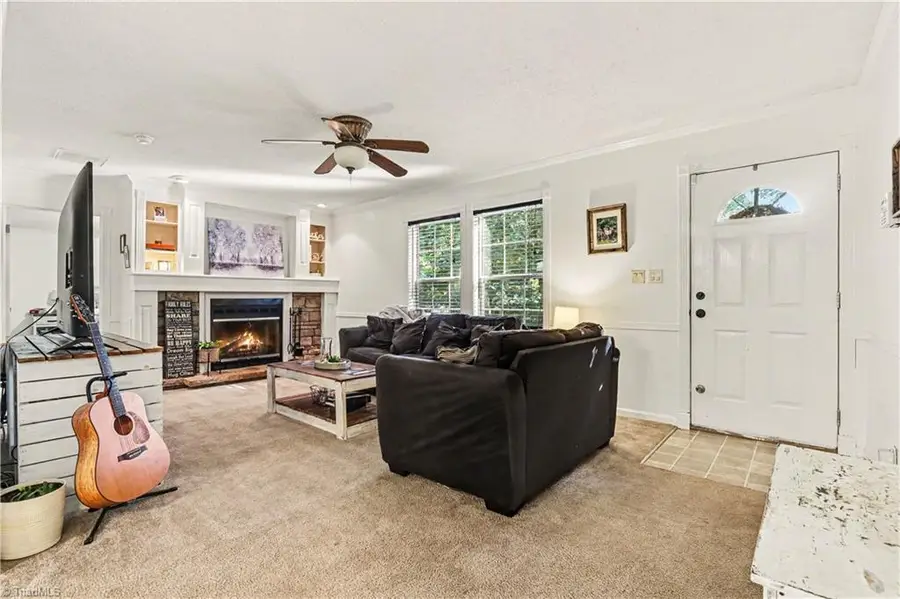 3286 Nc Highway 54, Haw River, NC 27258 - #3