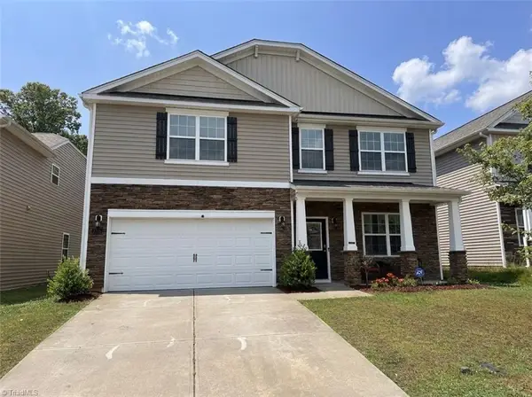 3714 Village Springs Drive, High Point, NC 27265