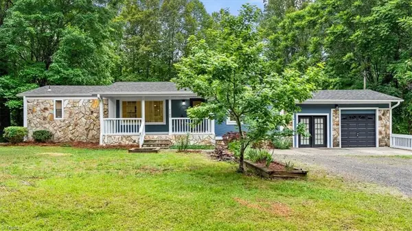 1185 Hancock Road, Sandy Ridge, NC 27046