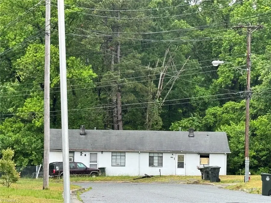 819 Douglas Drive, Thomasville, NC 27360 - #2