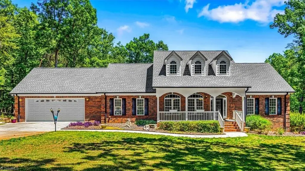 2668 Mountain Oak View Drive, Asheboro, NC 27205 - #1