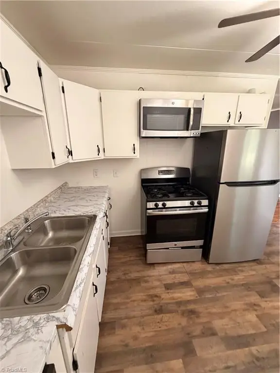 204 Blackstock Street, Eden, NC 27288 - #3