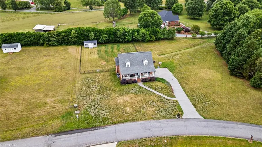 184 Cummings Court, Lexington, NC 27295 - #2