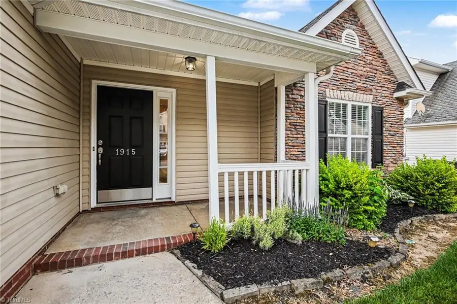 1915 Longburn Drive, Kernersville, NC 27284 - #3