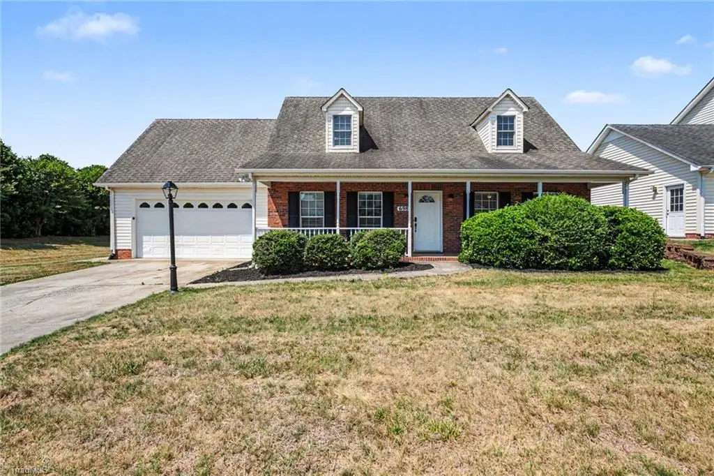 698 Retford Park Lane, Kernersville, NC 27284 - #1