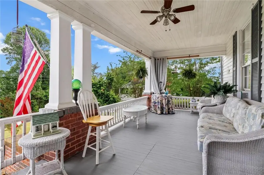 519 Maple Street, Mount Airy, NC 27030 - #2
