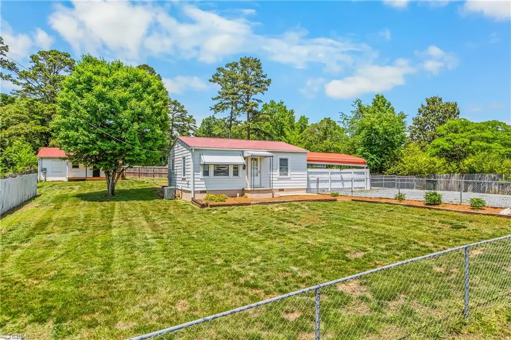 102 Grimes Park Drive, Thomasville, NC 27360 - #1