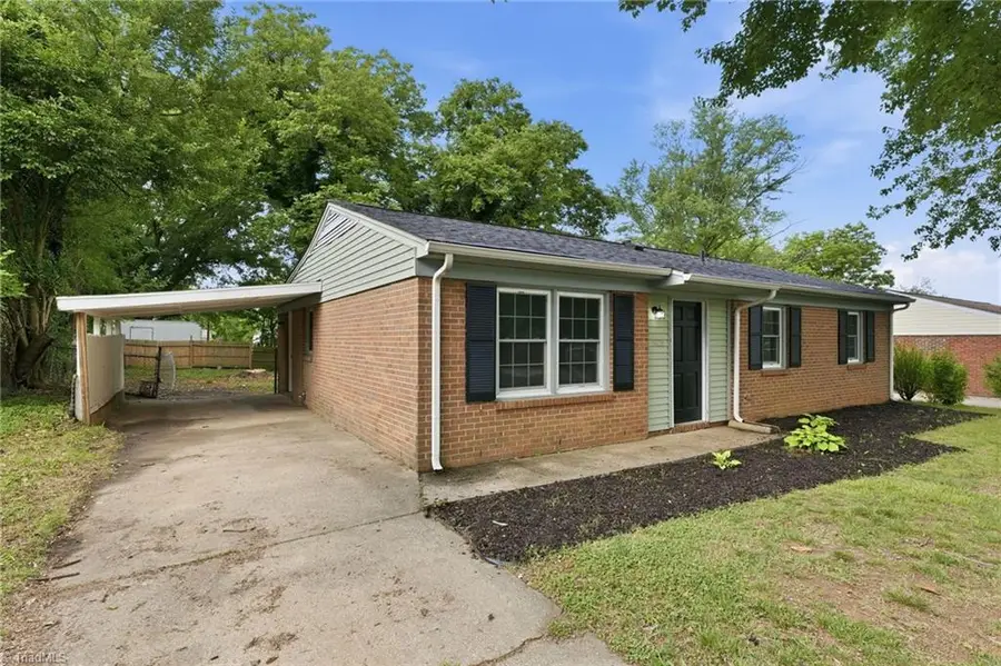 908 Ashe Street, Greensboro, NC 27406 - #3