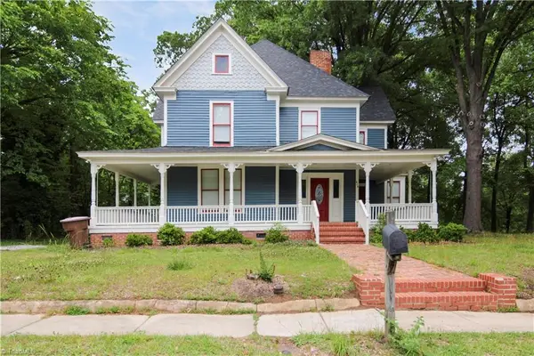 613 Douglas Street, Greensboro, NC 27406
