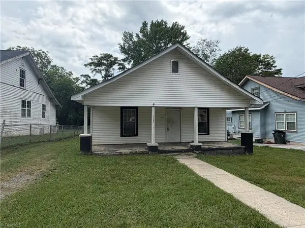 112 Hobbs Avenue, Thomasville, NC 27360