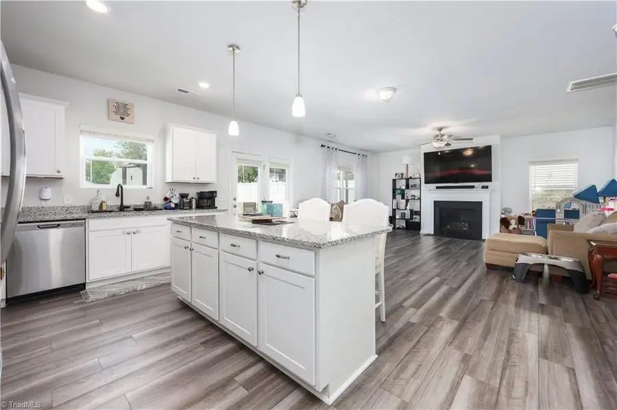 3721 Streamside Drive, Thomasville, NC 27360 - #3