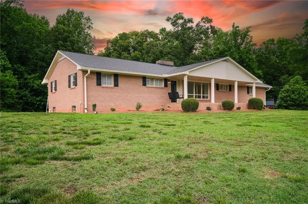 2475 Rowe Road, Lexington, NC 27295 - #1