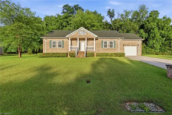 726 Cypress Hill Drive, Eden, NC 27288