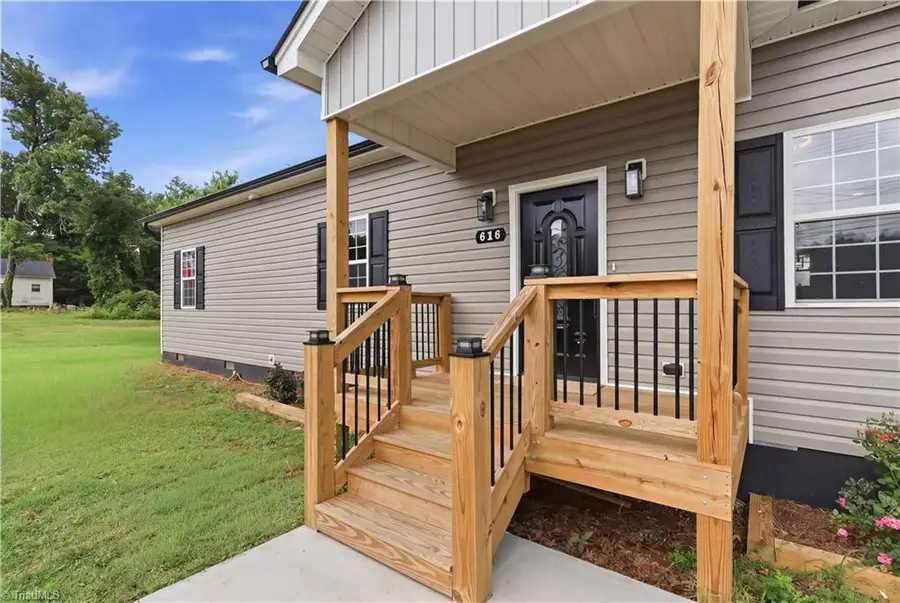 616 S Elm Street, High Point, NC 27260 - #2