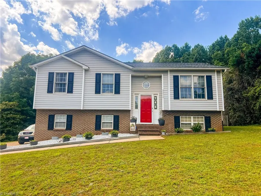 146 S Bridgewater Road, Mount Airy, NC 27030 - #2