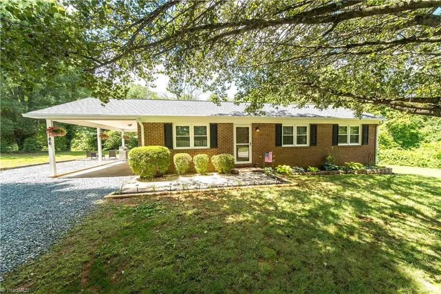 2186 Vienna Dozier Road, Pfafftown, NC 27040 - #2