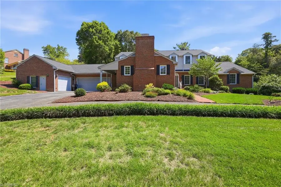 1300 Robin Hood Road, High Point, NC 27262 - #3