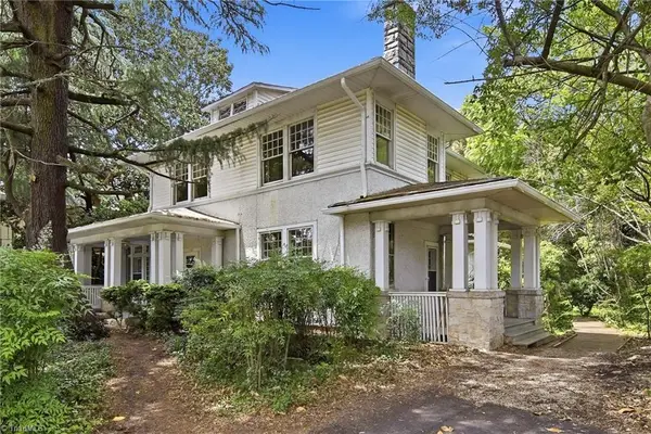 707 Summit Street, Winston-Salem, NC 27101