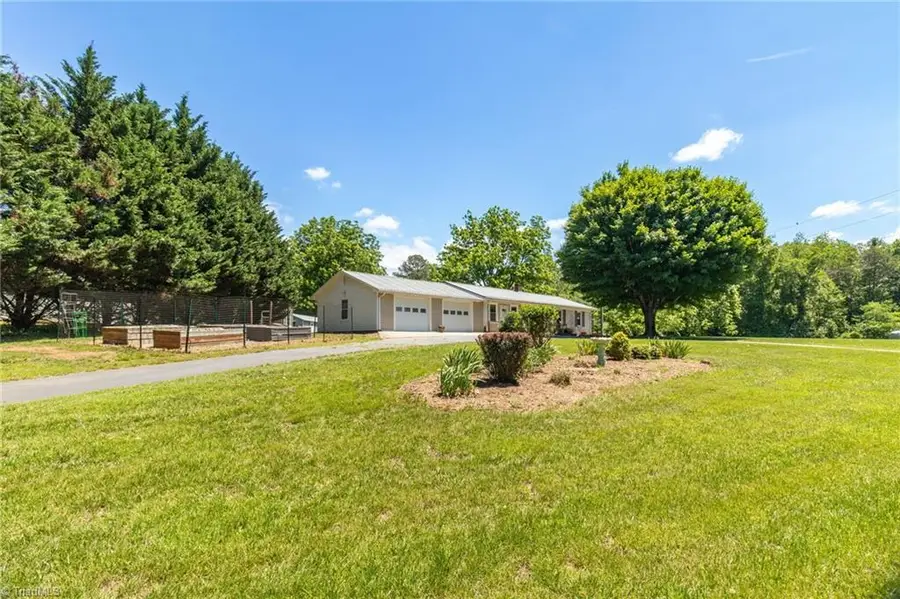 1204 Pilot Power Dam Road, Pilot Mountain, NC 27041 - #3