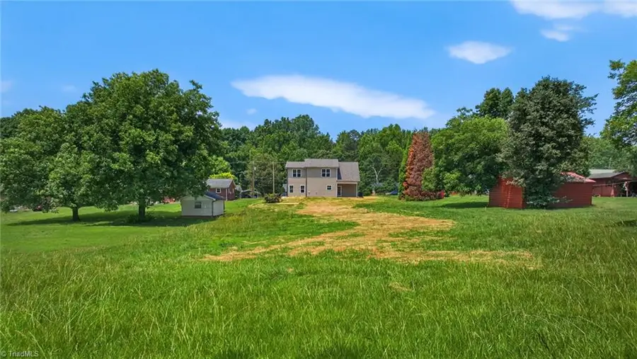 427 Garland Drive, Lexington, NC 27295 - #3
