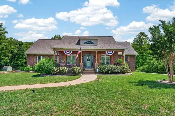4630 Fern Creek Drive, Tobaccoville, NC 27050