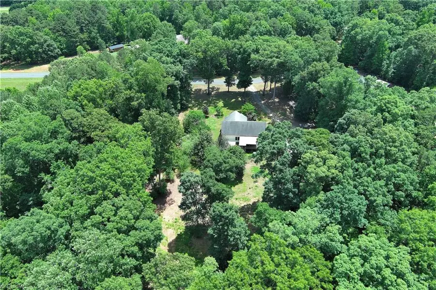 1547 Riverwood Drive, Lexington, NC 27292 - #3