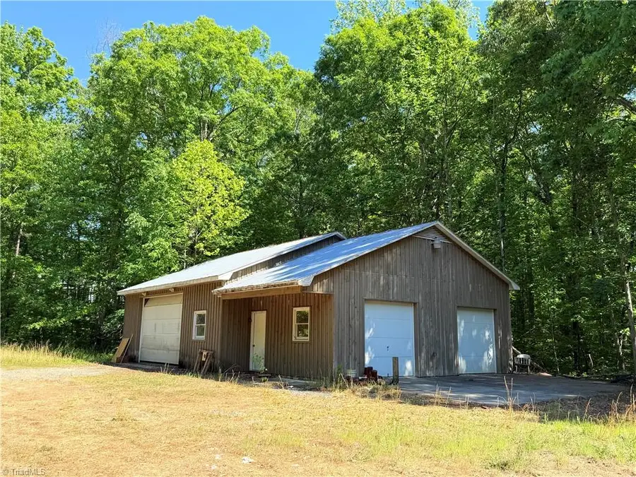 000 Barney Road, High Point, NC 27265 - #3