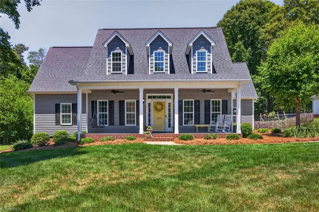 6975 Kenbridge Drive, Clemmons, NC 27012 - #1