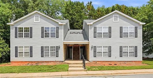 15 Meadowood Glen Way #C, Greensboro, NC 27409