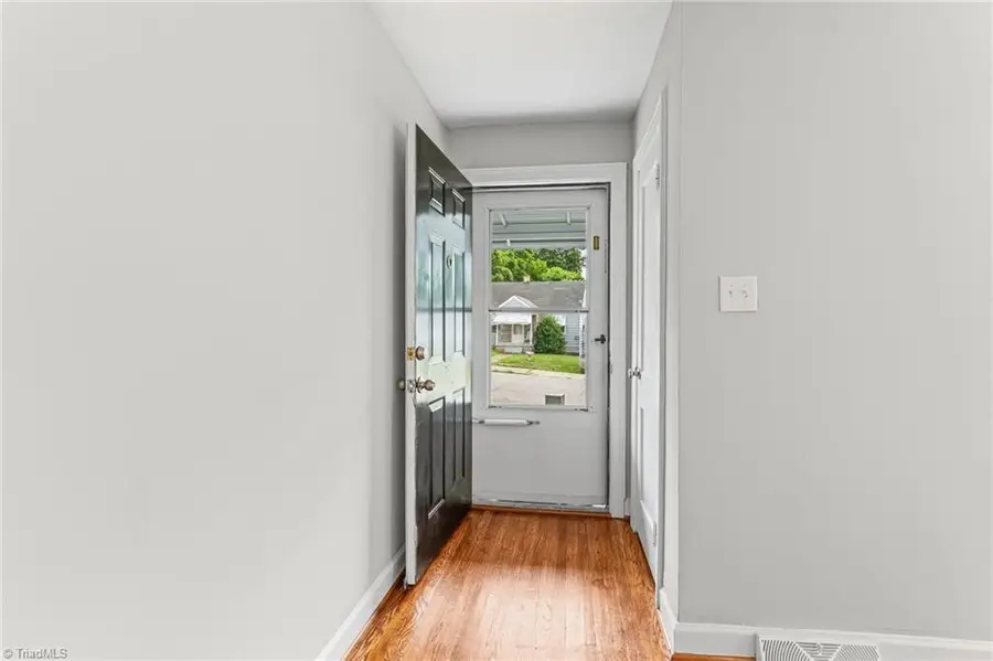 828 Ferrell Avenue, Winston Salem, NC 27101 - #2