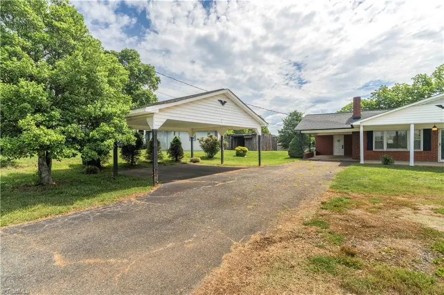1427 Reeves Mill Road, Mount Airy, NC 27030 - #2
