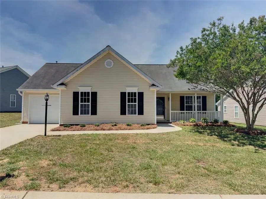 5828 Huckleberry Court, Winston Salem, NC 27105 - #2