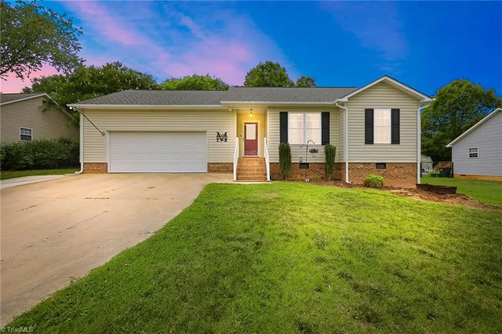 227 Meadow Lark Lane, Thomasville, NC 27360 - #1