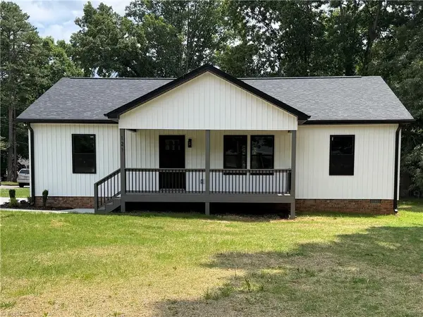 121 Smith Avenue, Lexington, NC 27292
