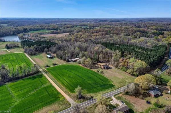 1836 Nc Highway 87, Reidsville, NC 27320