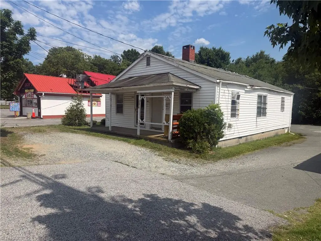 1938 E Market Street, Greensboro, NC 27401 - #1