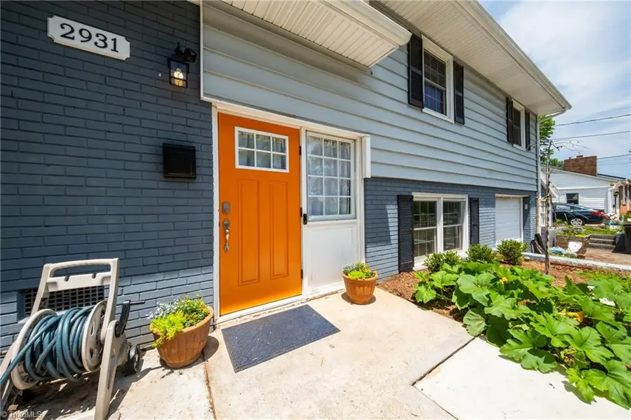 2931 Birchwood Drive, Winston Salem, NC 27103 - #2