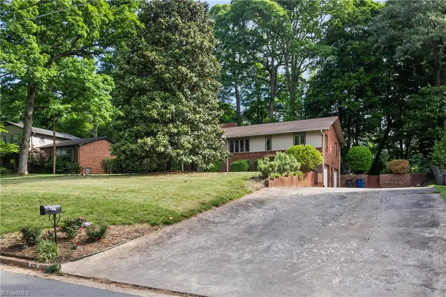 421 Flyntvalley Drive, Winston Salem, NC 27104 - #2